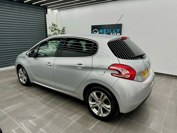 Peugeot 208 DIESEL HATCHBACK in Derry / Londonderry