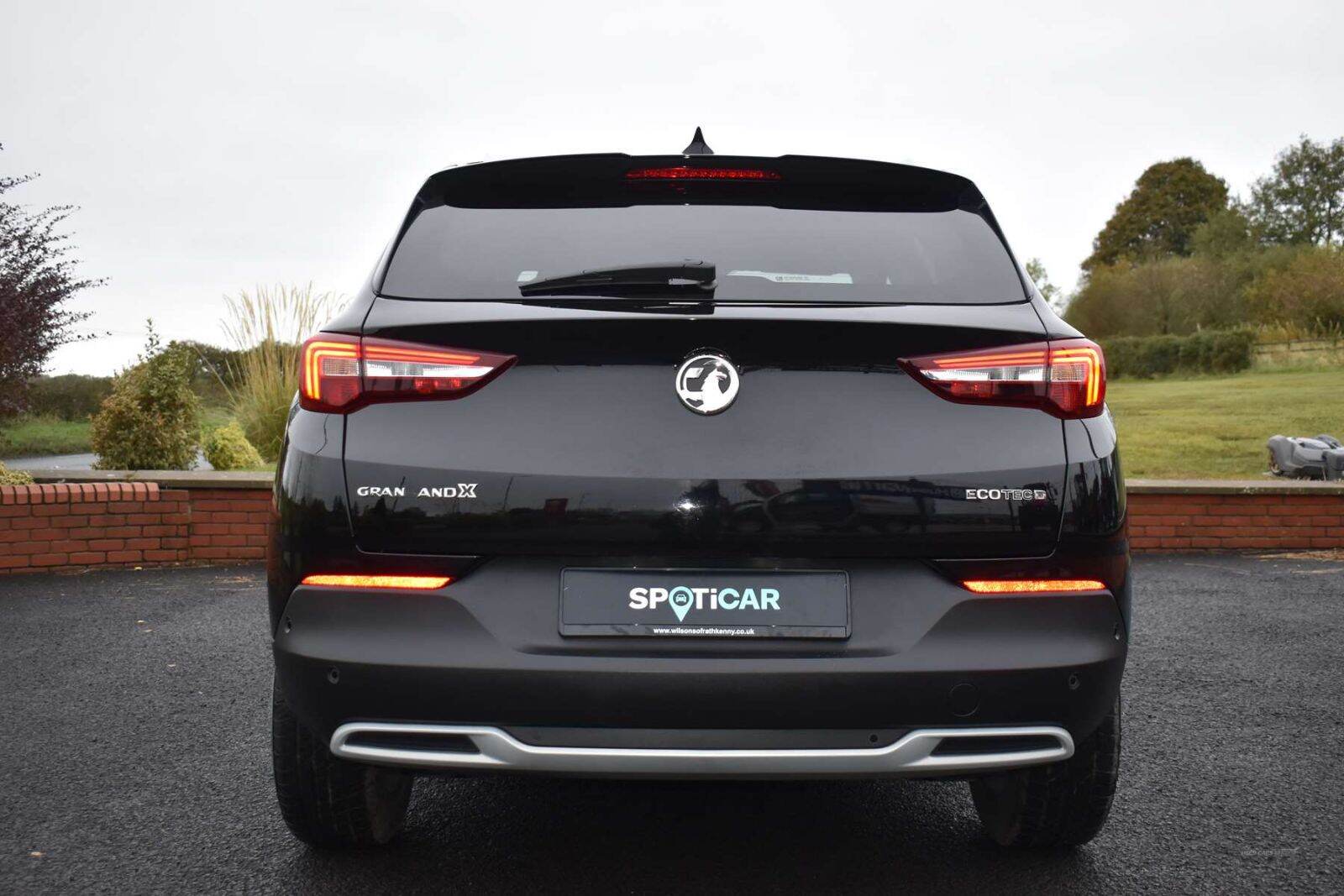 Apr 2021 Vauxhall Grandland X 1.5 Turbo D SRi Nav 5dr