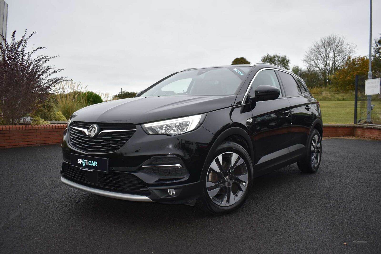 Apr 2021 Vauxhall Grandland X 1.5 Turbo D SRi Nav 5dr