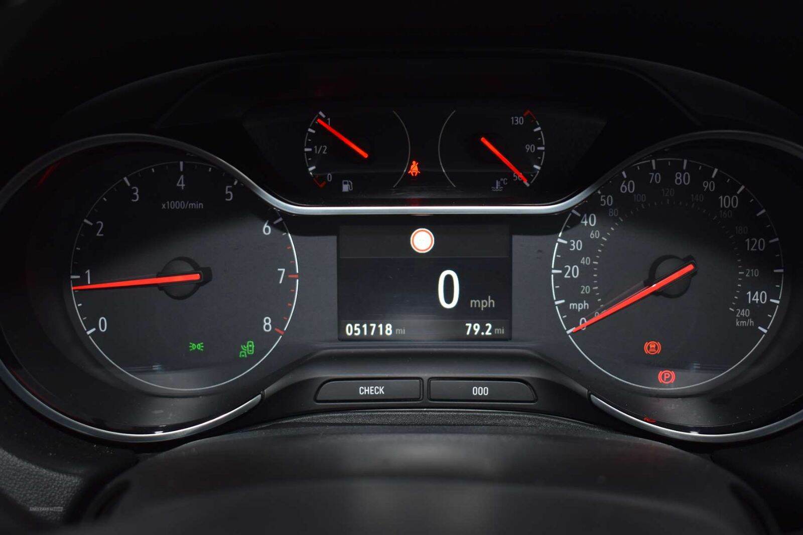 Apr 2021 Vauxhall Grandland X 1.5 Turbo D SRi Nav 5dr