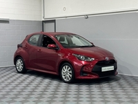 Toyota Yaris 1.5 VVT-h Icon E-CVT Euro 6 (s/s) 5dr in Derry / Londonderry