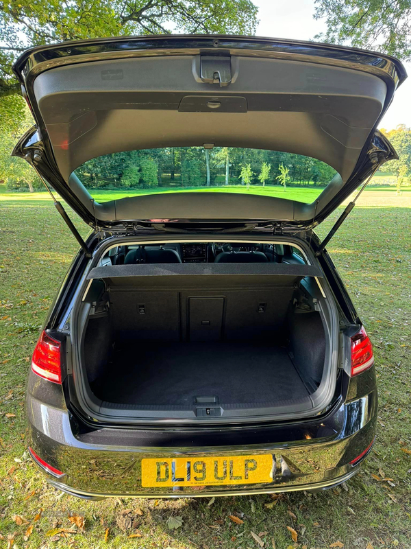 Volkswagen Golf DIESEL HATCHBACK in Armagh