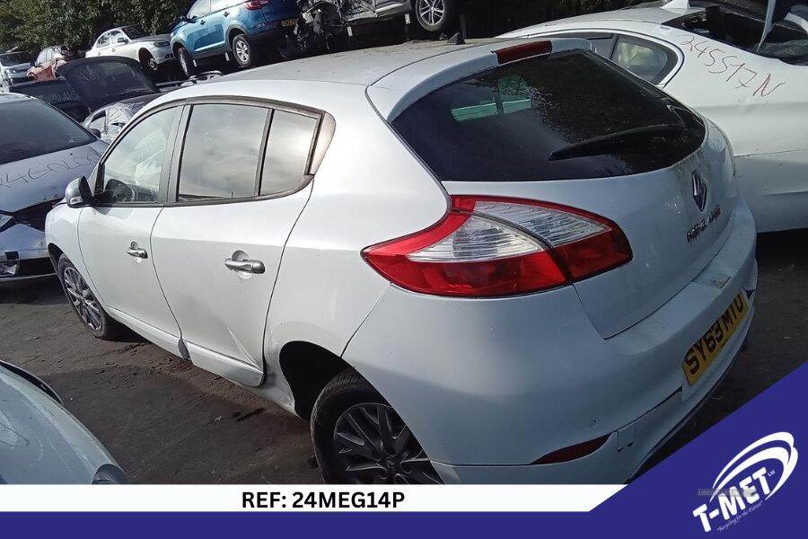 Sep 2013 Renault Megane 1.5 dCi 110 Knight Edition 5dr [Start Stop]