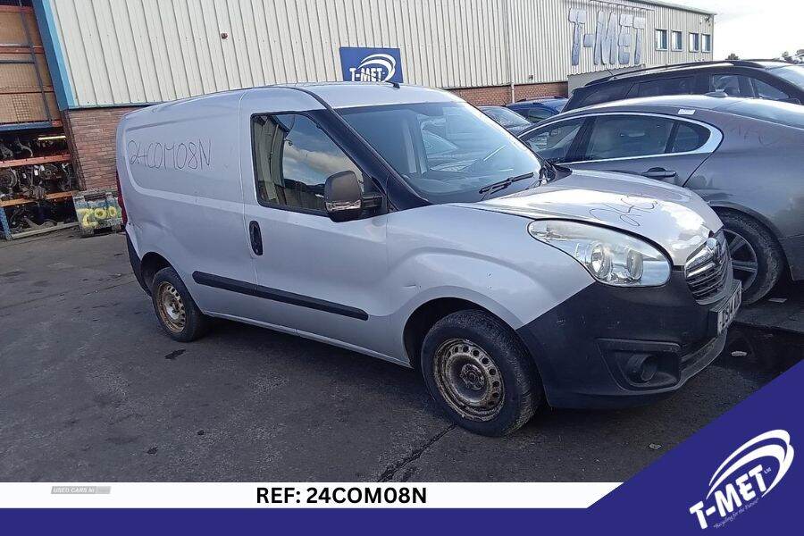 Aug 2014 Vauxhall Combo 2000 1.3 CDTI 16V ecoFLEX H1 Van