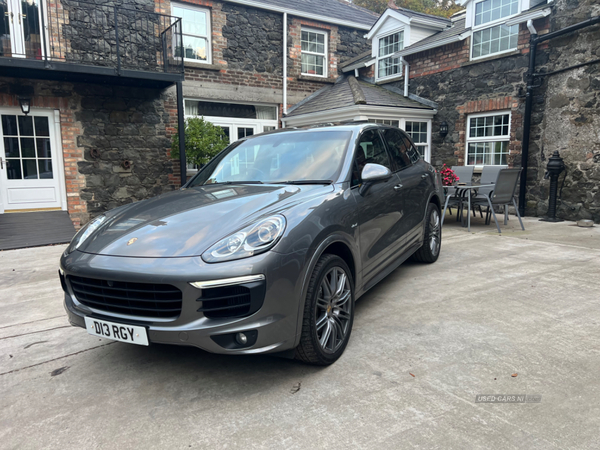 Porsche Cayenne DIESEL ESTATE in Antrim