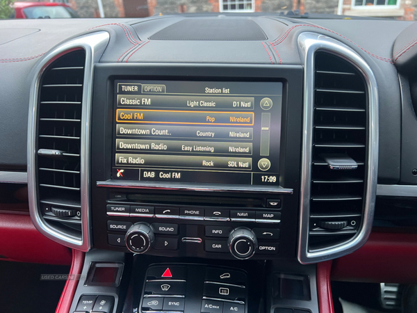 Porsche Cayenne DIESEL ESTATE in Antrim