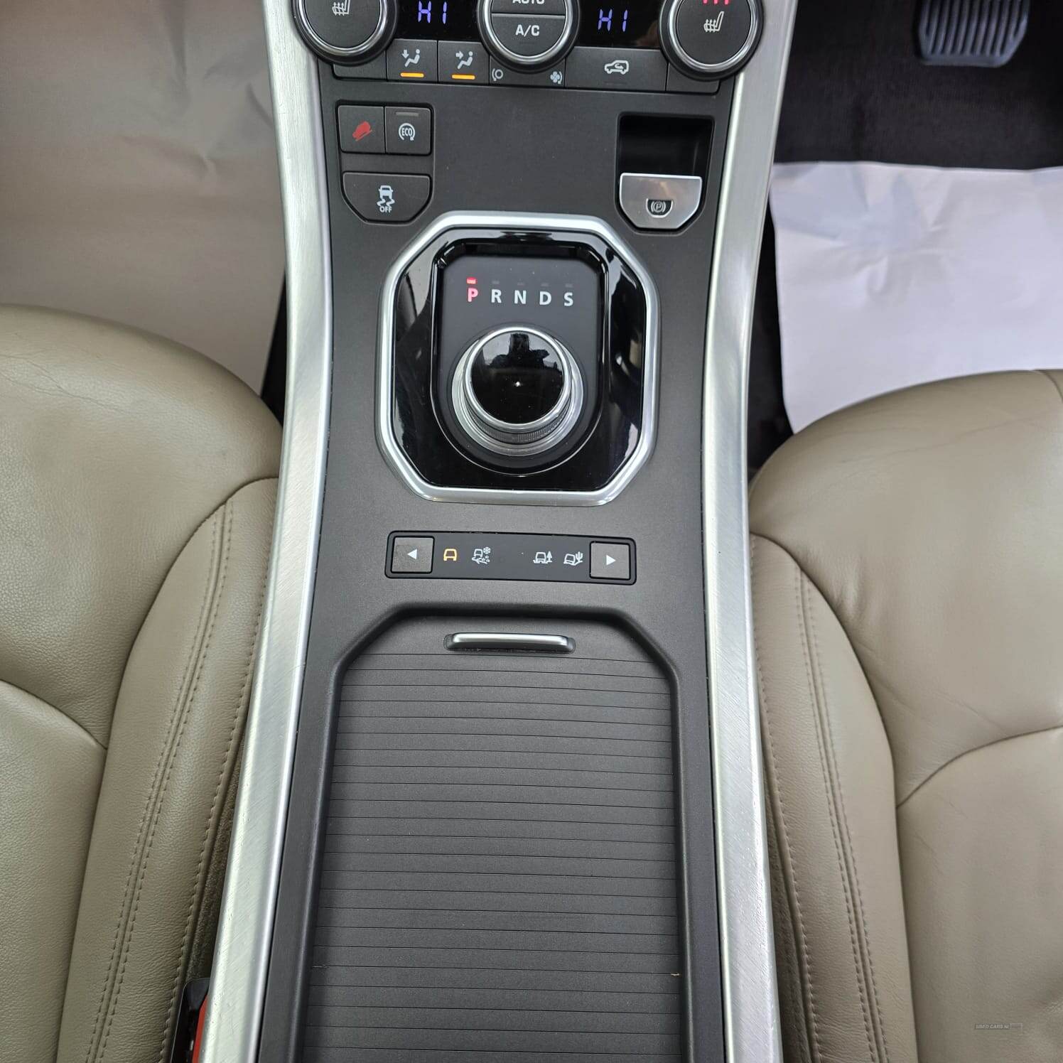 Jul 2014 Land Rover Range Rover Evoque 2.2 SD4 Pure 5dr Auto [9] [Tech Pack]