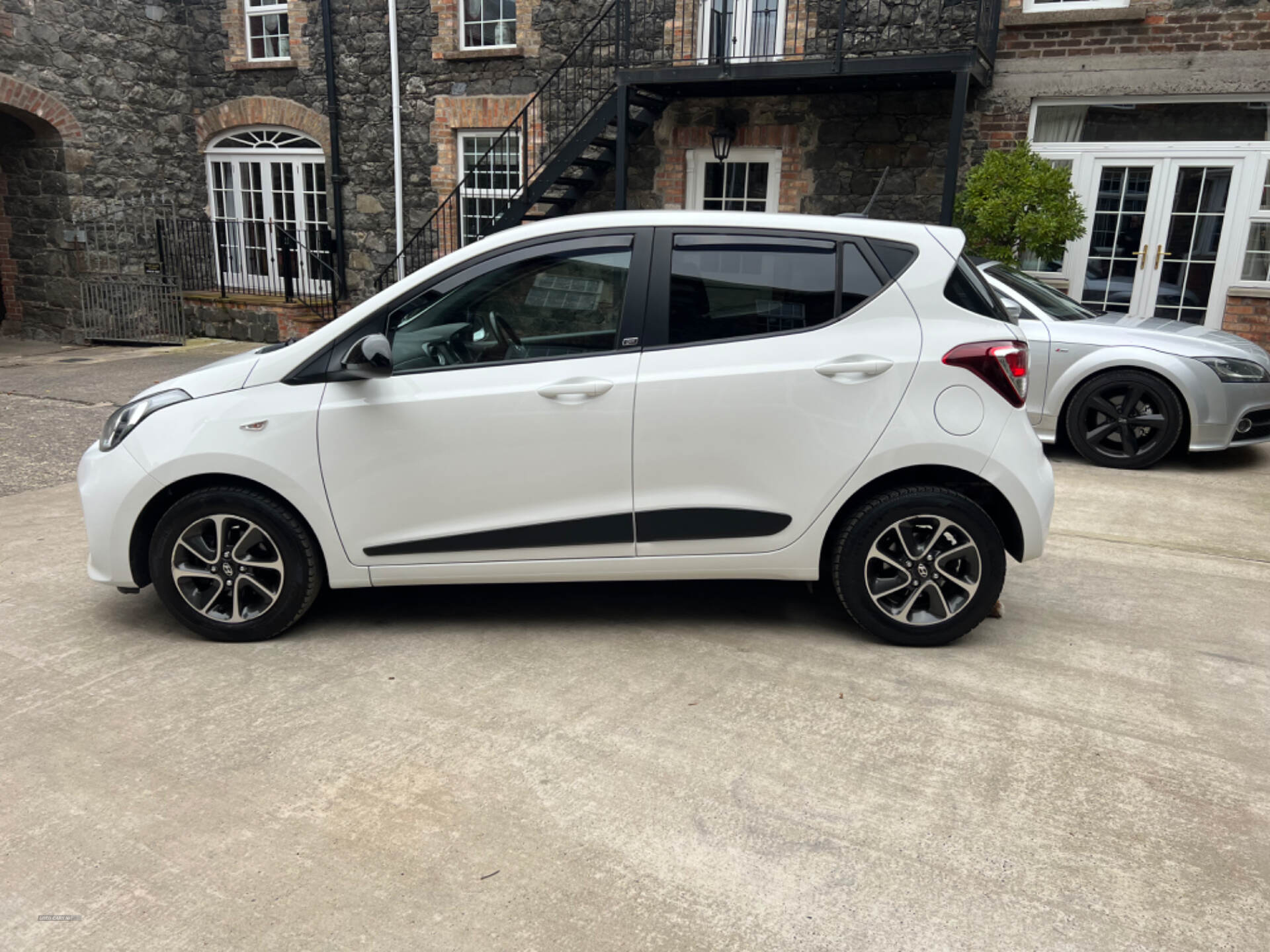 Hyundai i10 HATCHBACK SPECIAL EDITIONS in Antrim