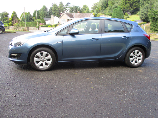 Vauxhall Astra HATCHBACK in Derry / Londonderry