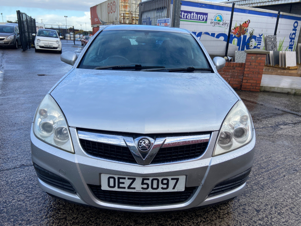 Vauxhall Vectra DIESEL HATCHBACK in Antrim