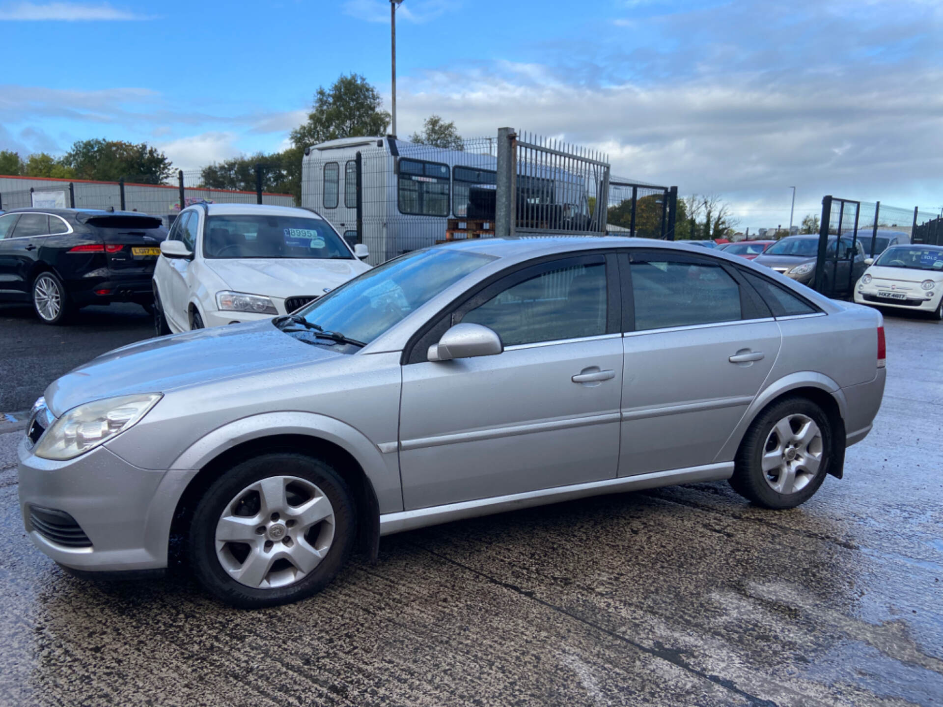 Vauxhall Vectra DIESEL HATCHBACK in Antrim