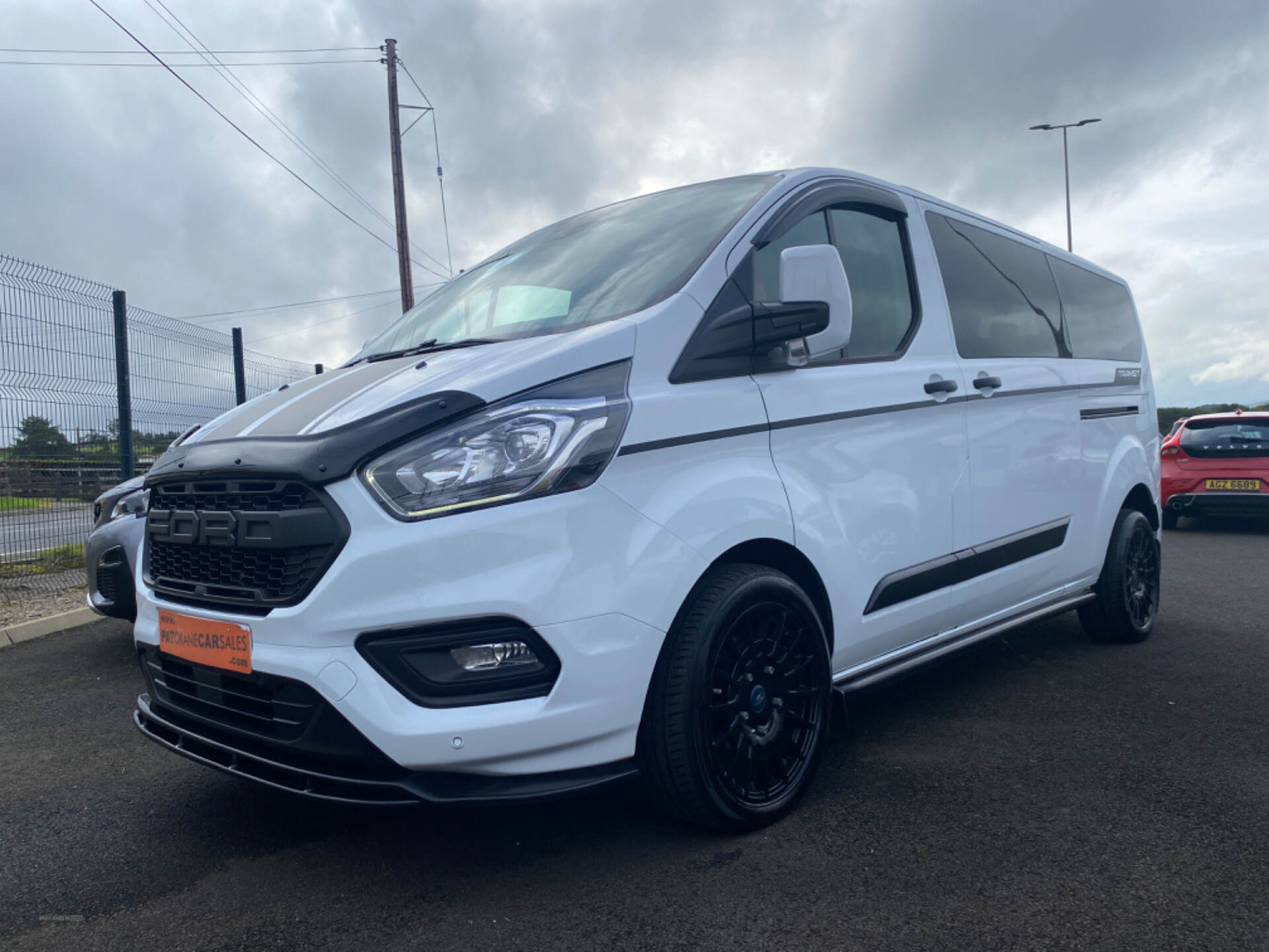 Ford Tourneo in Derry / Londonderry