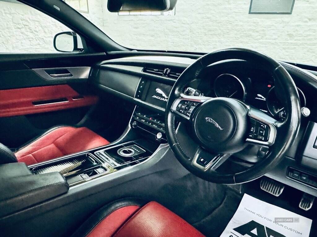 Jan 2016 Jaguar XF 2.0d [180] R-Sport 4dr Auto