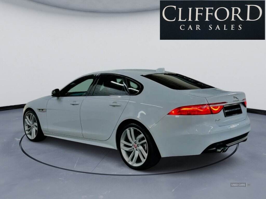 Jan 2016 Jaguar XF 2.0d [180] R-Sport 4dr Auto