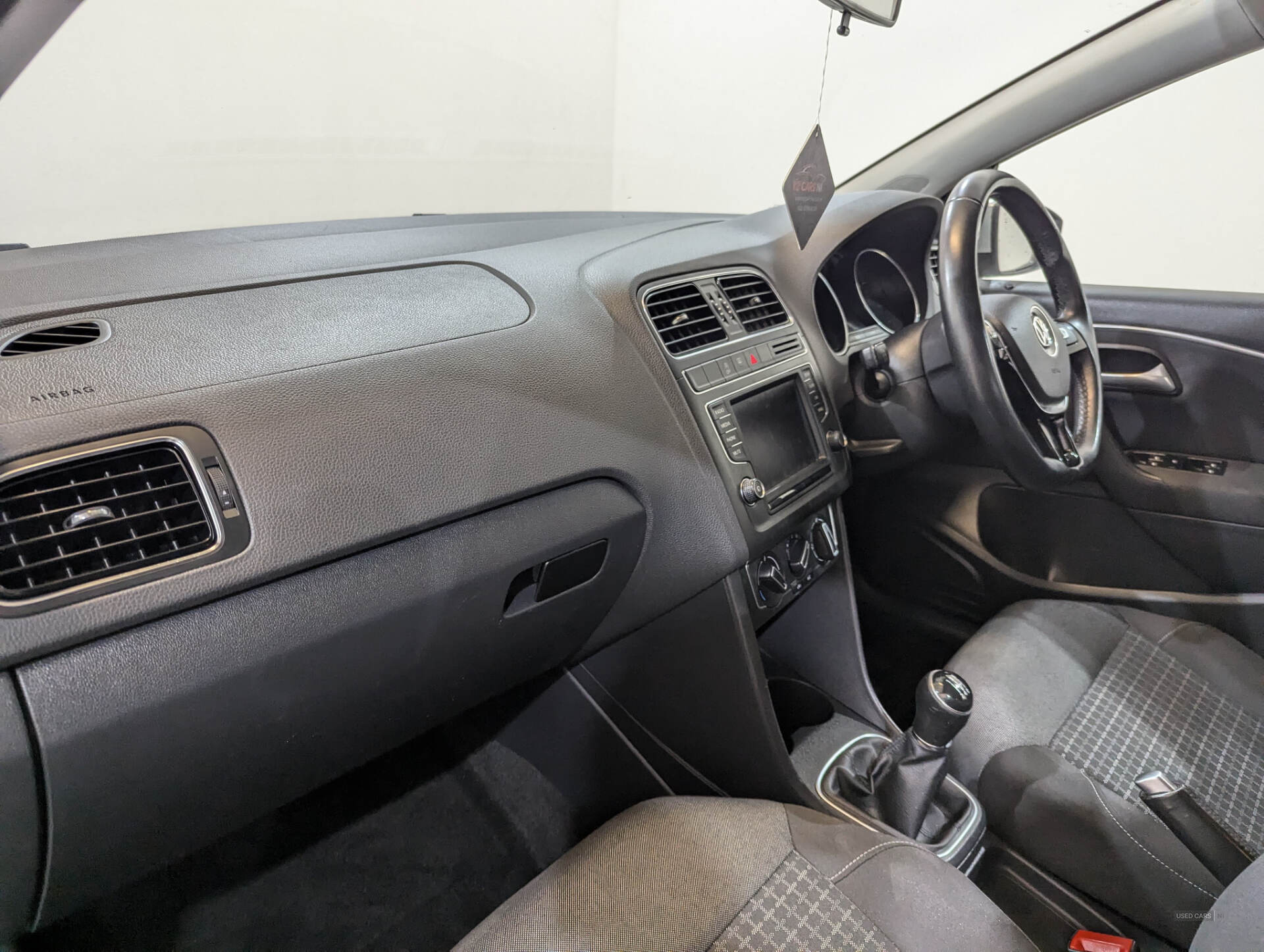 Mar 2016 Volkswagen Polo 1.0 SE 5dr