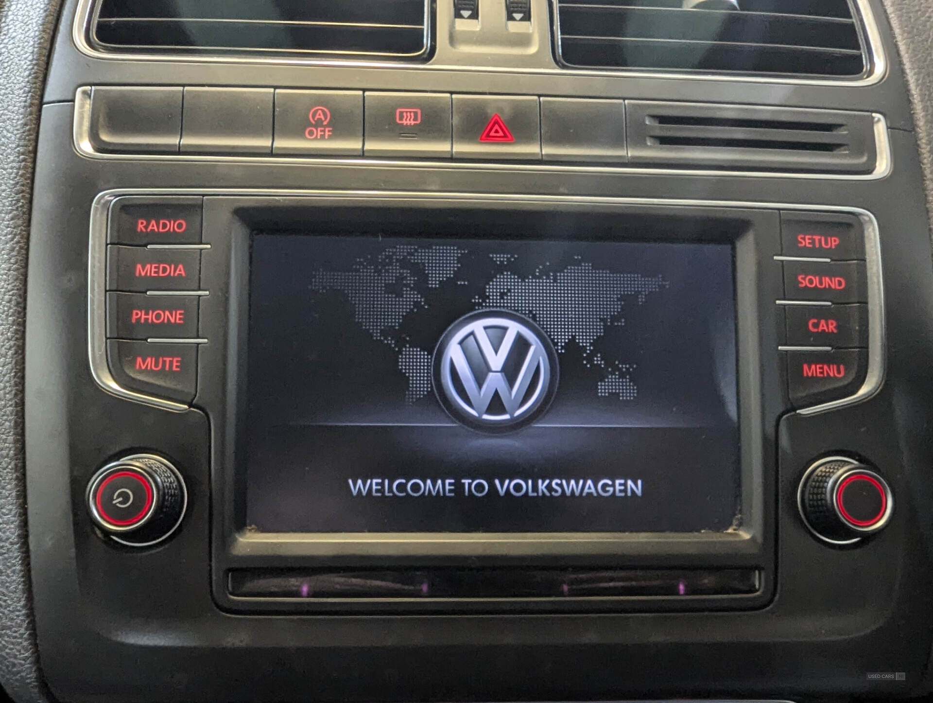 Mar 2016 Volkswagen Polo 1.0 SE 5dr