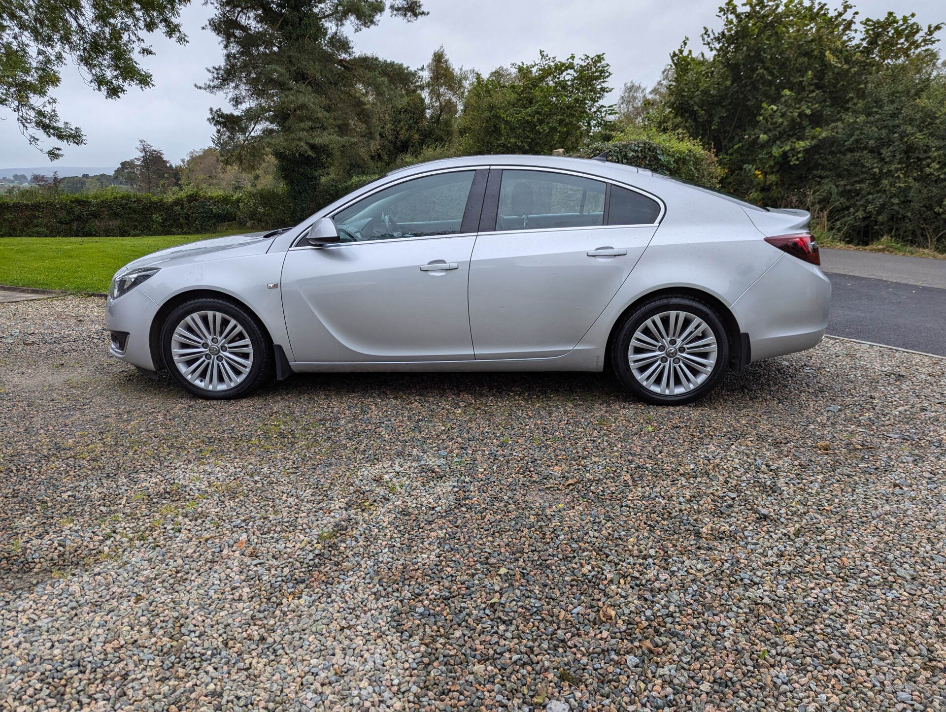 Vauxhall Insignia DIESEL HATCHBACK in Tyrone