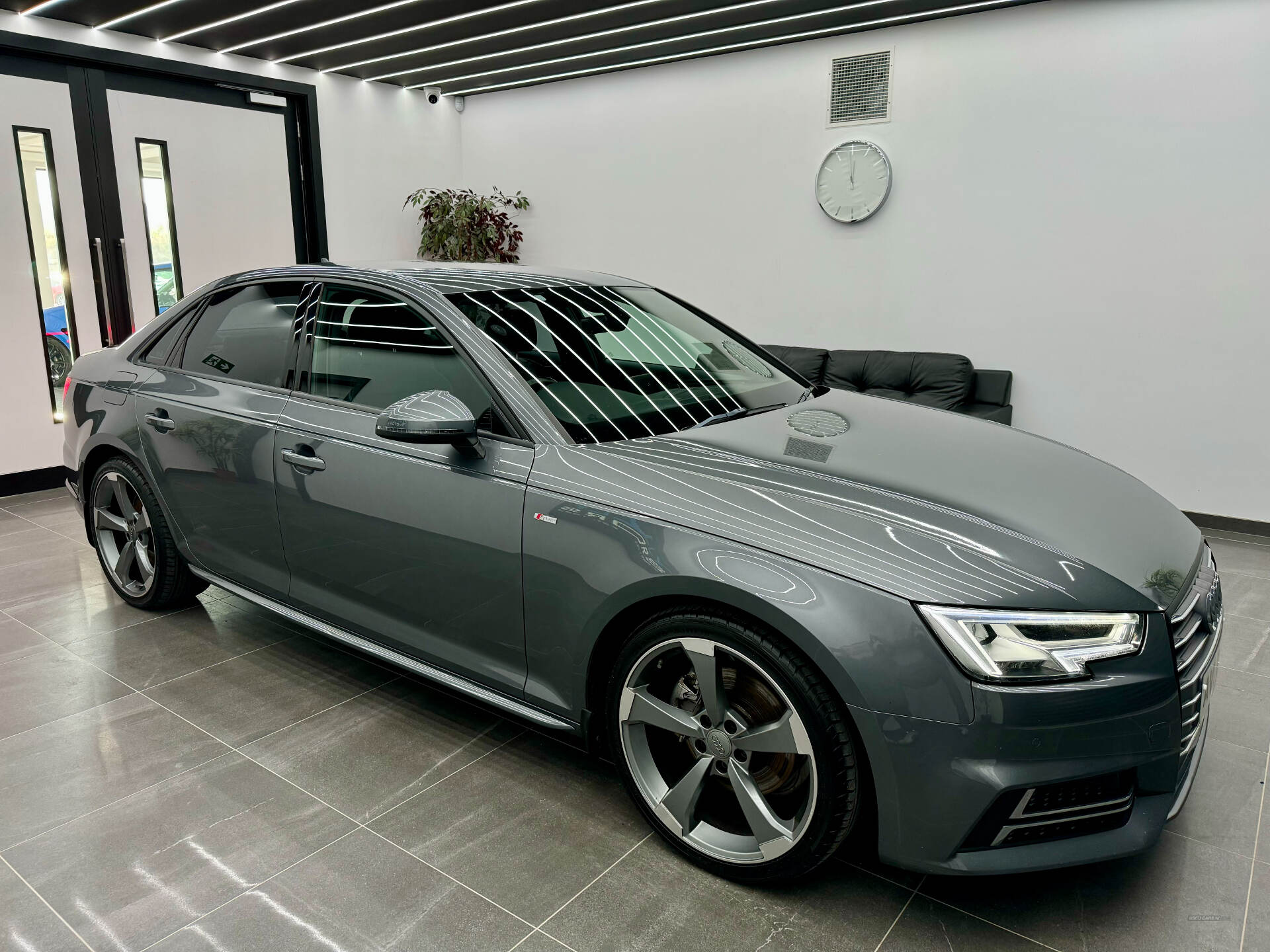 Audi A4 DIESEL SALOON in Derry / Londonderry