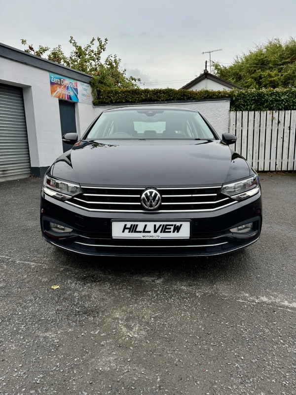 Volkswagen Passat DIESEL SALOON in Down