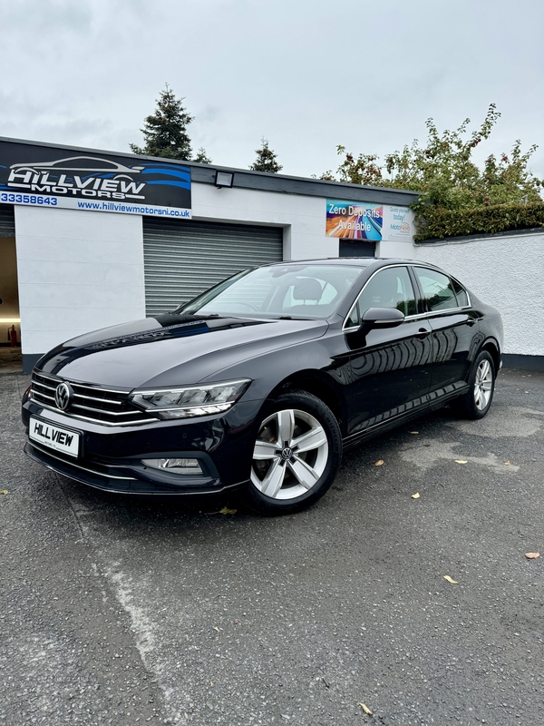 Volkswagen Passat DIESEL SALOON in Down