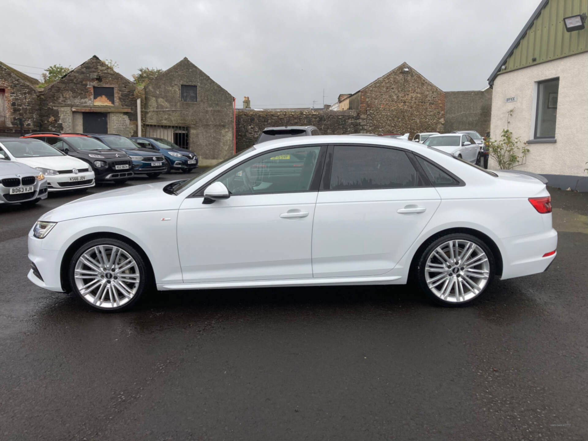 Audi A4 DIESEL SALOON in Antrim