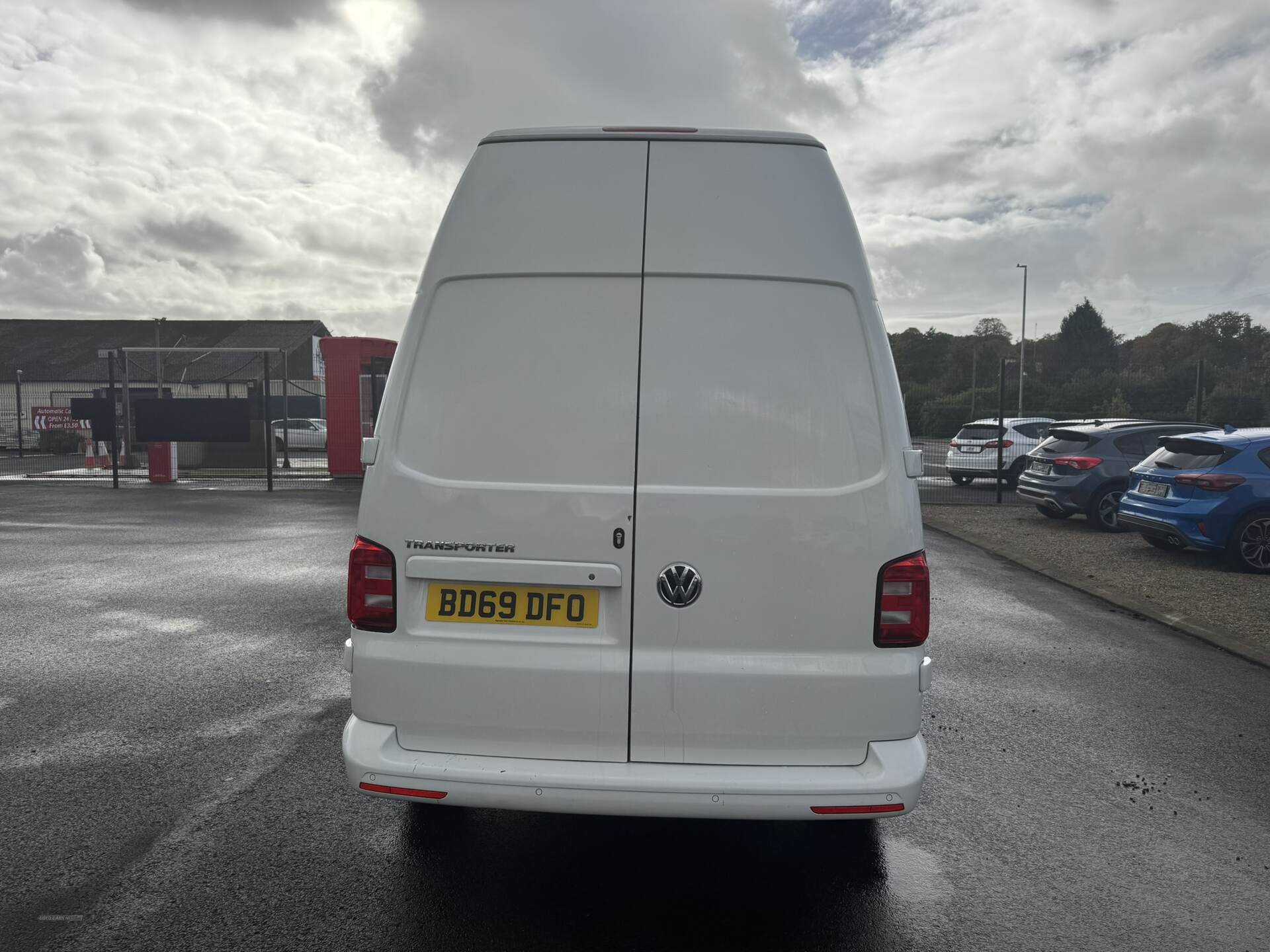 Volkswagen Transporter T30 LWB DIESEL in Antrim