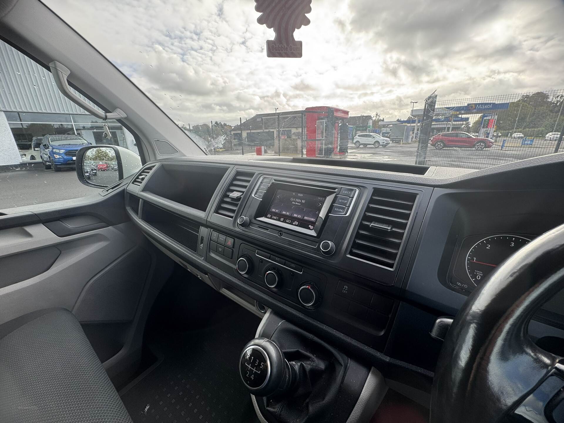 Volkswagen Transporter T30 LWB DIESEL in Antrim