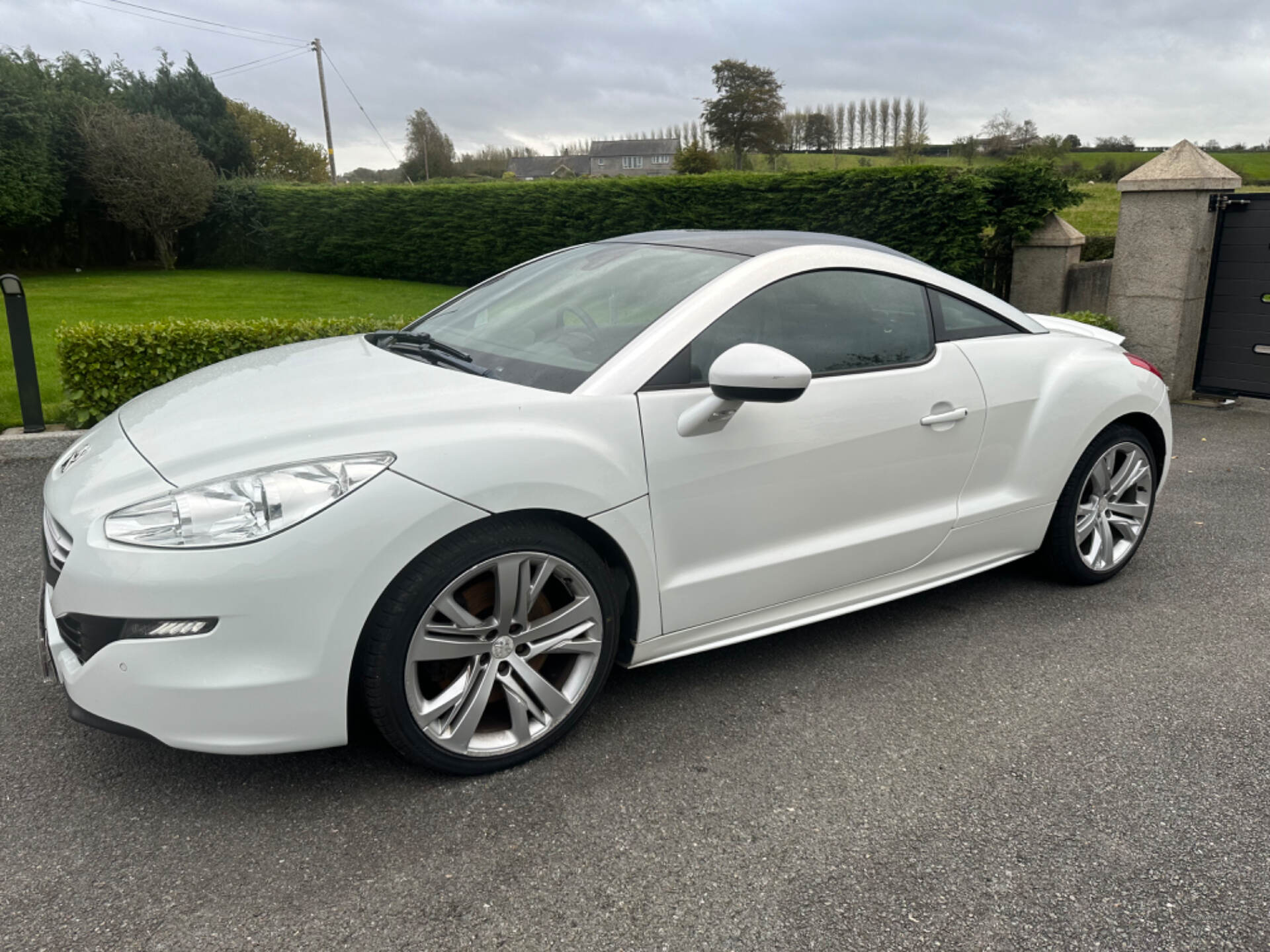 Apr 2014 Peugeot RCZ 2.0 HDi GT 2dr