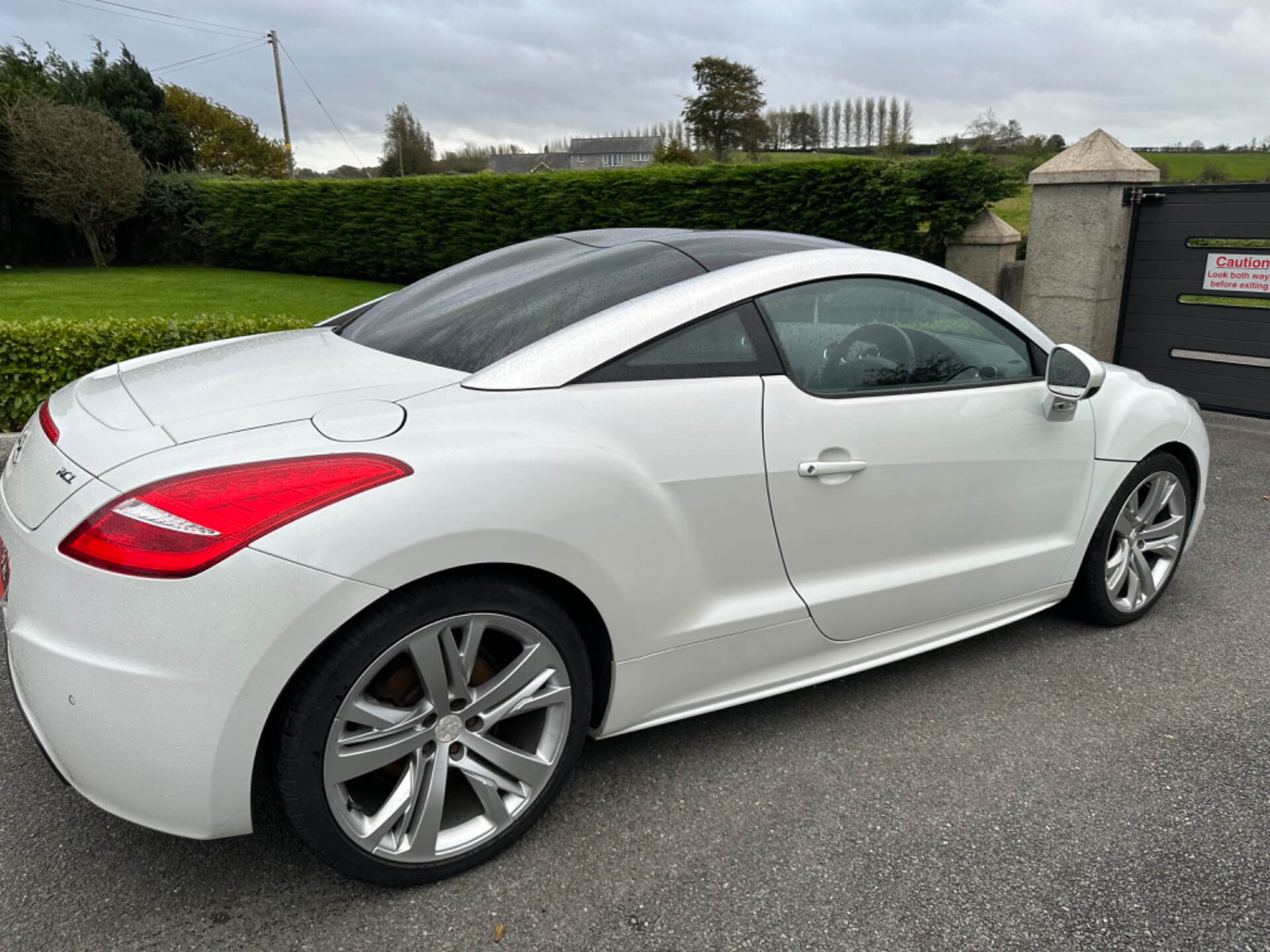 Apr 2014 Peugeot RCZ 2.0 HDi GT 2dr