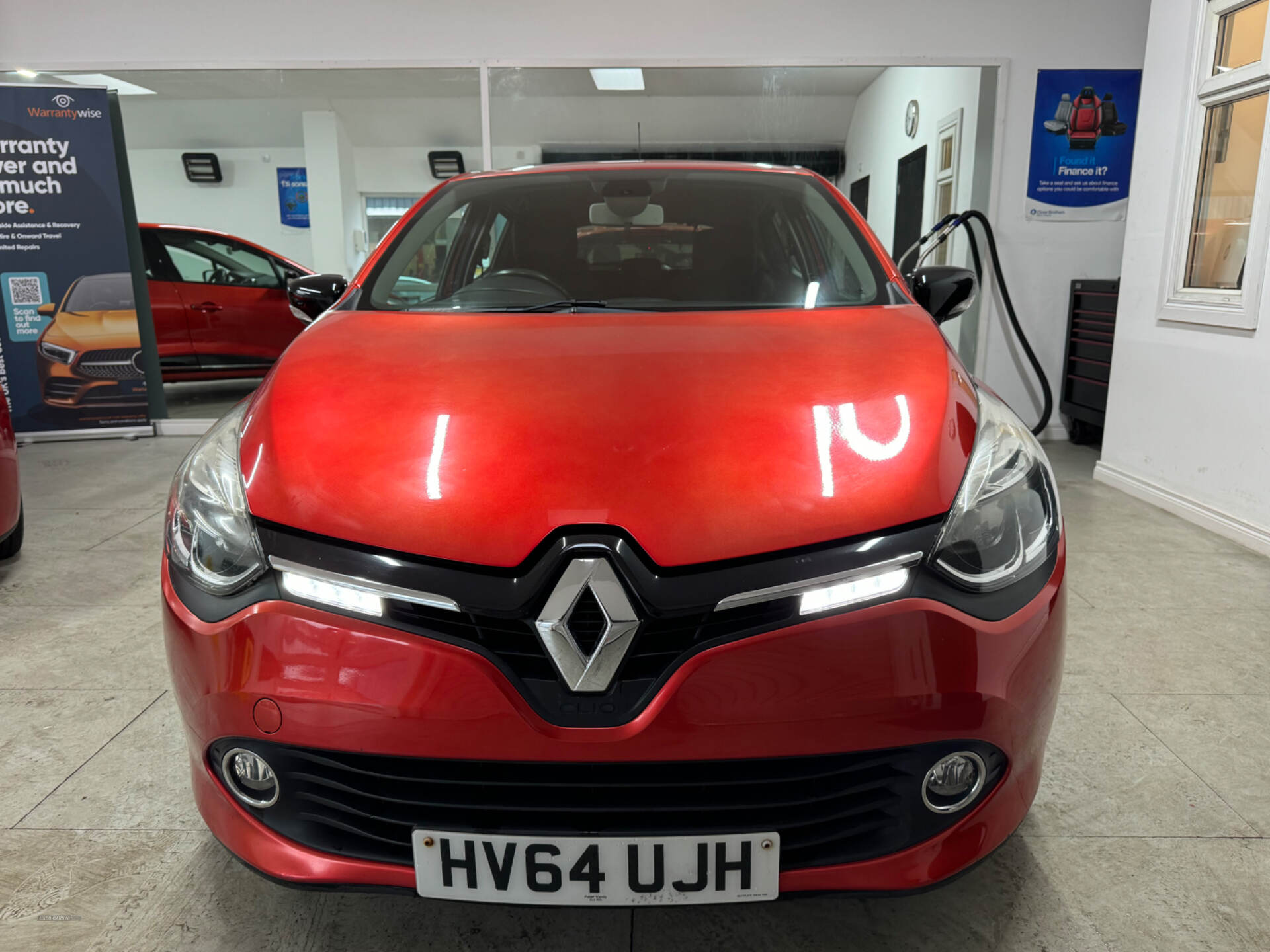 Renault Clio HATCHBACK in Down