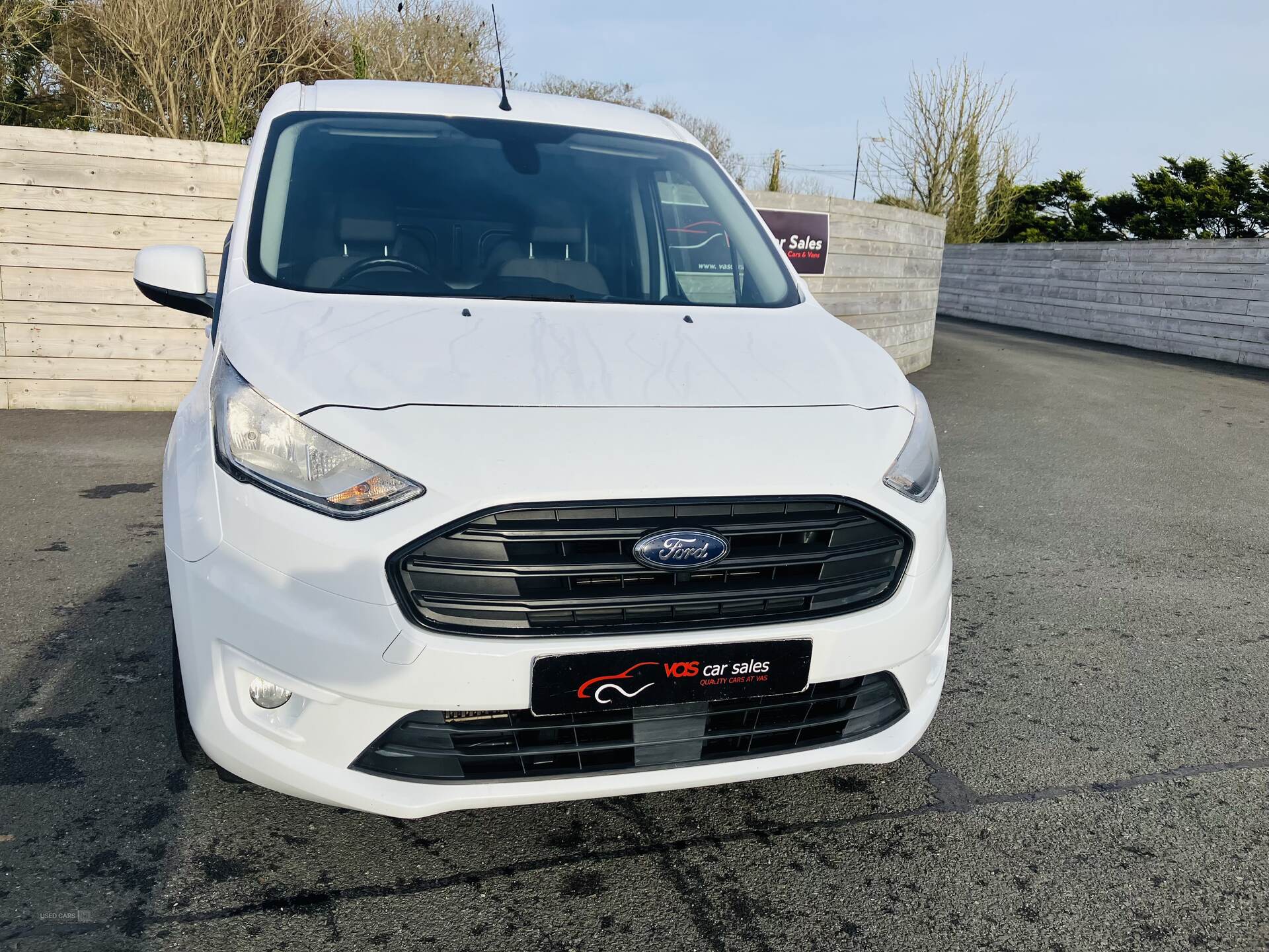 Ford Transit Connect 240 L2 DIESEL in Down