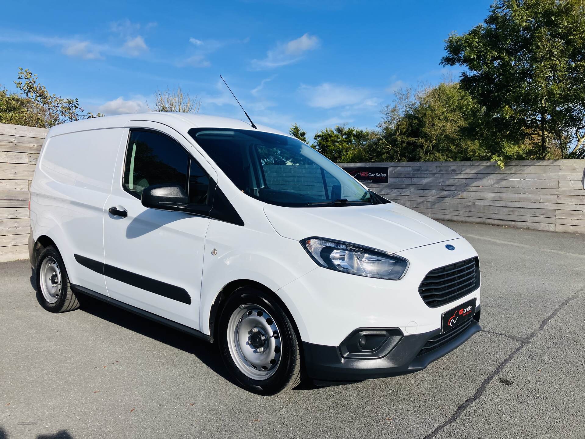 Ford Transit Courier PETROL in Down