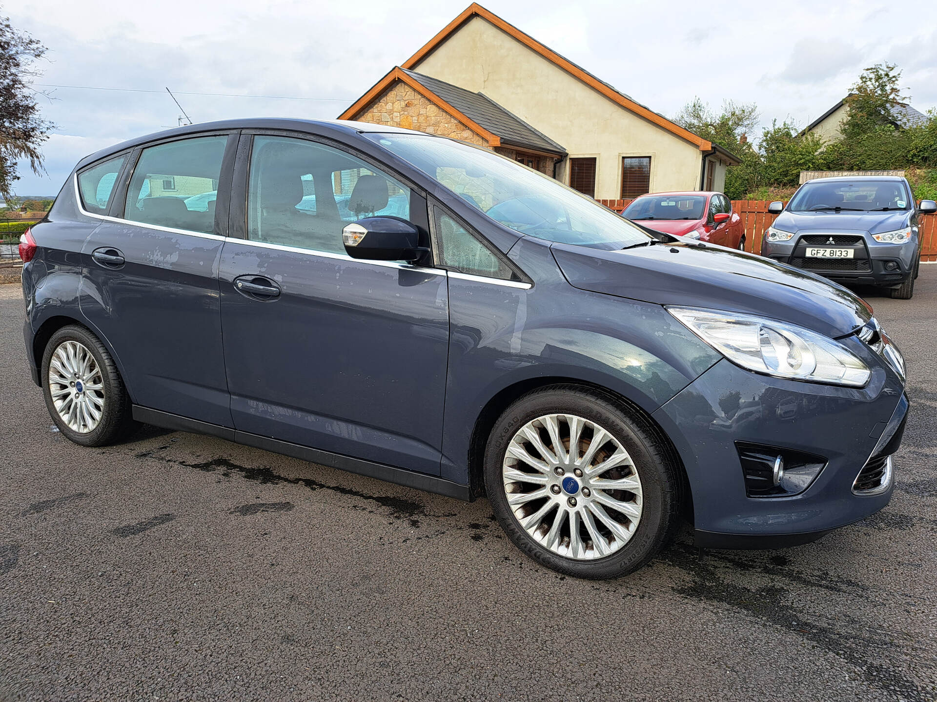 Ford C-max ESTATE in Antrim