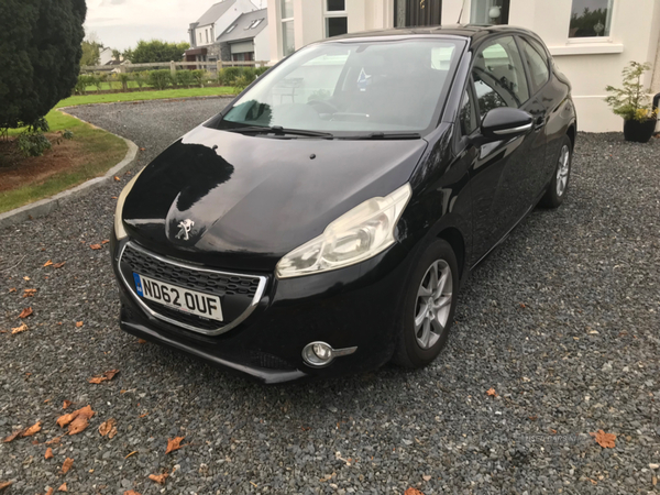 Peugeot 208 DIESEL HATCHBACK in Down