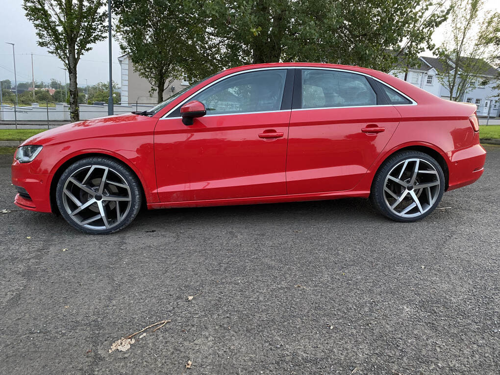 Nov 2014 Audi A3 1.6 TDI 110 Sport 4dr S Tronic