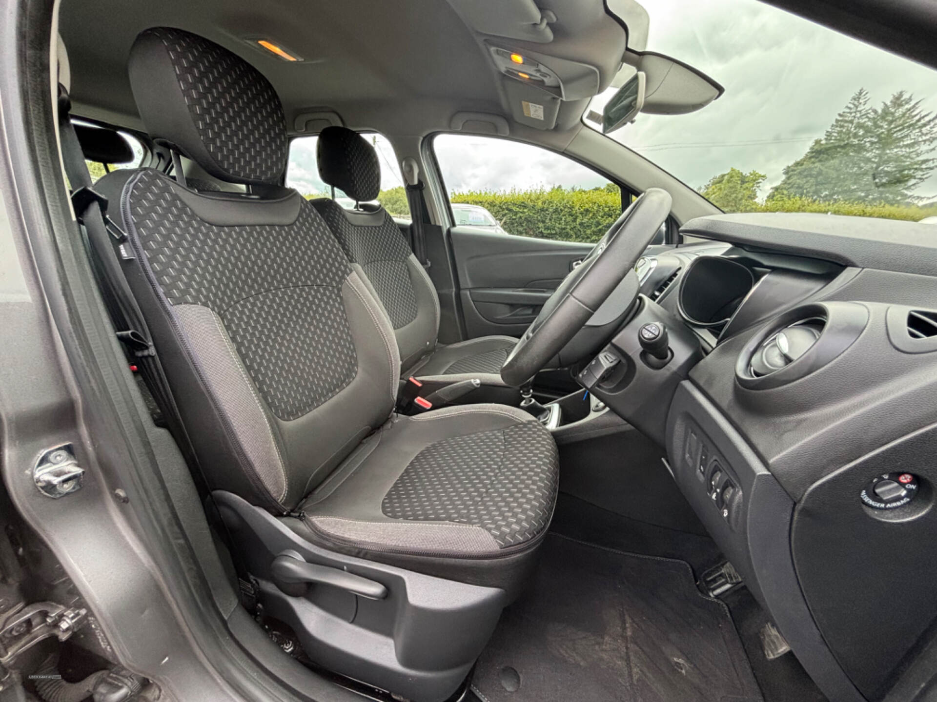 Renault Captur DIESEL HATCHBACK in Tyrone