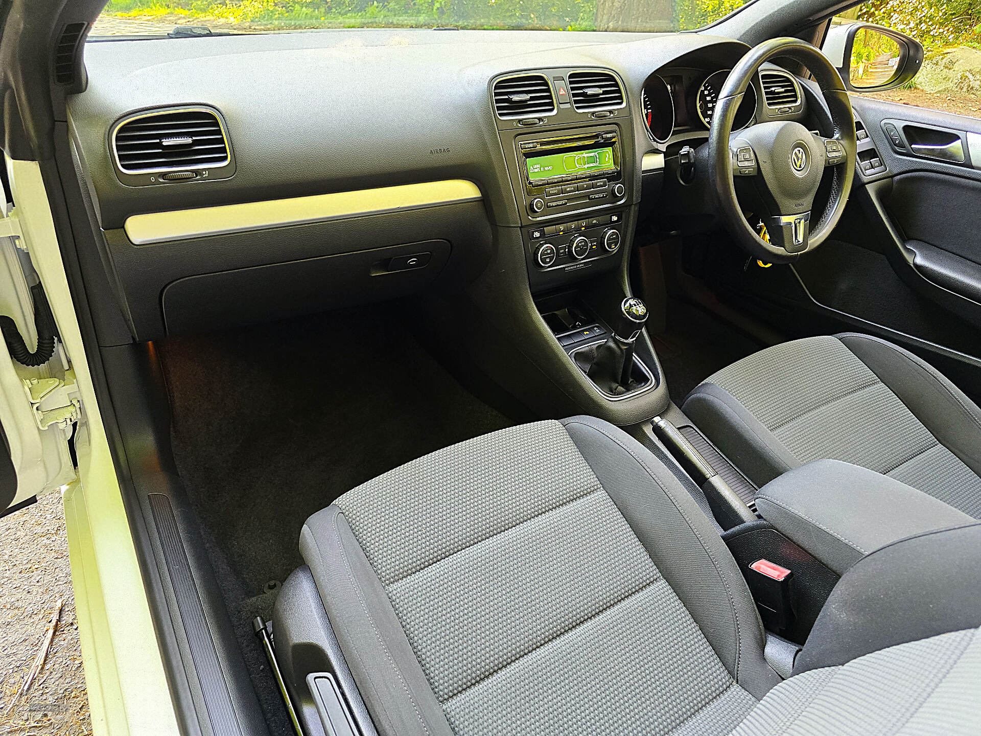 May 2013 Volkswagen Golf 1.6 TDI BlueMotion Tech SE 2dr