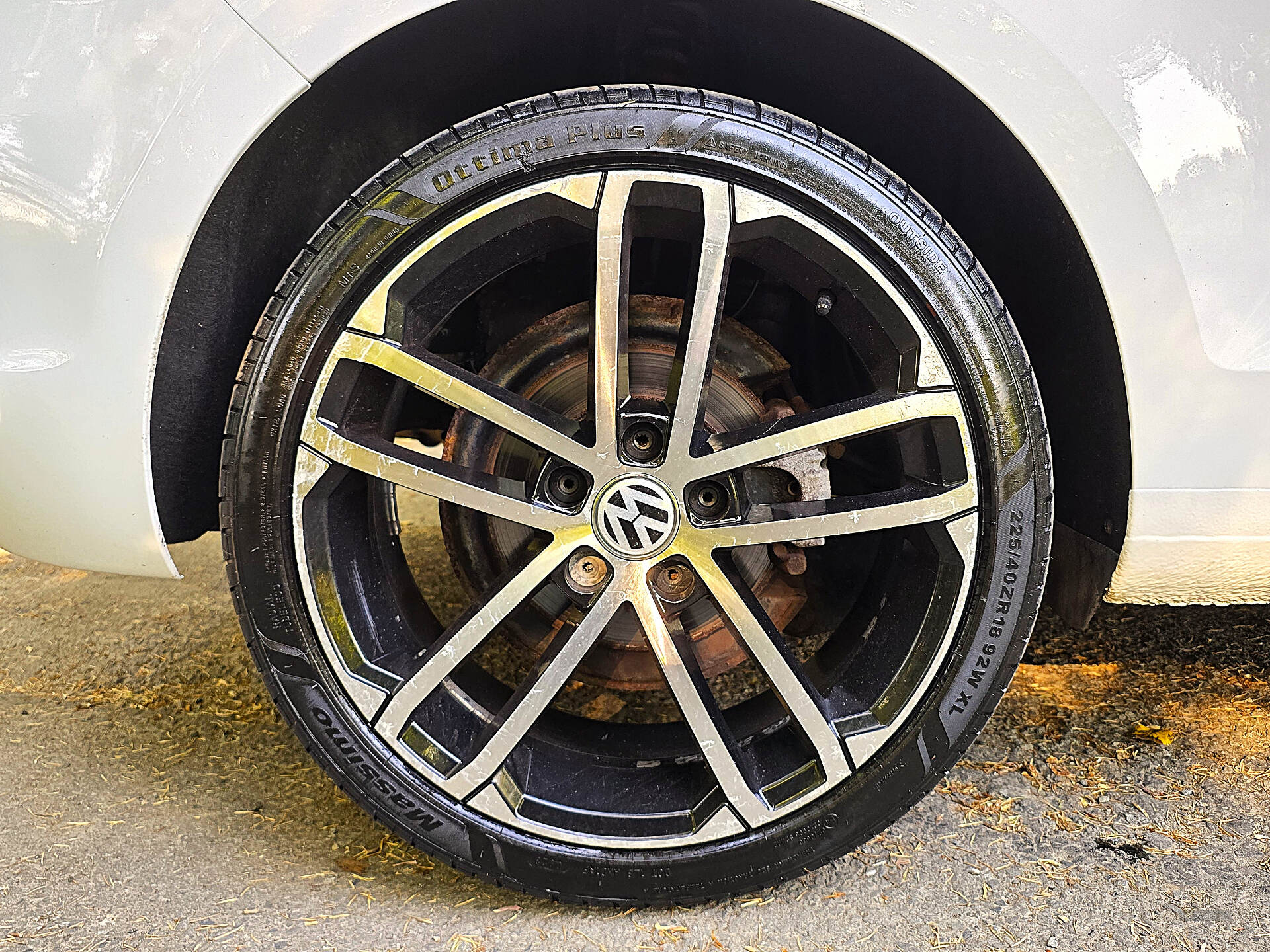 May 2013 Volkswagen Golf 1.6 TDI BlueMotion Tech SE 2dr