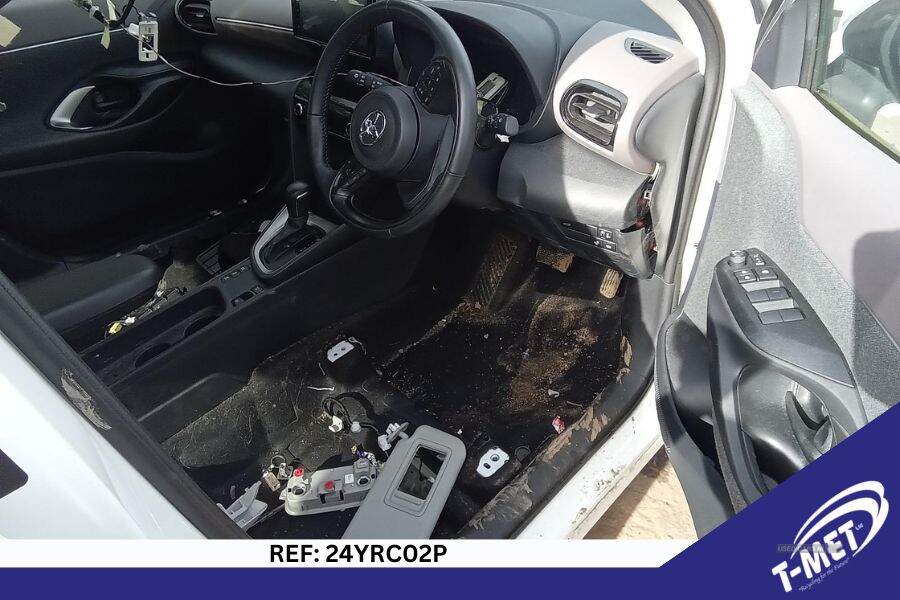 May 2022 Toyota Yaris Cross 1.5 Hybrid Excel 5dr CVT