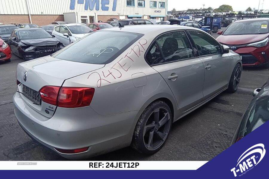 Apr 2011 Volkswagen Jetta 1.6 TDI CR Bluemotion Tech S 4dr