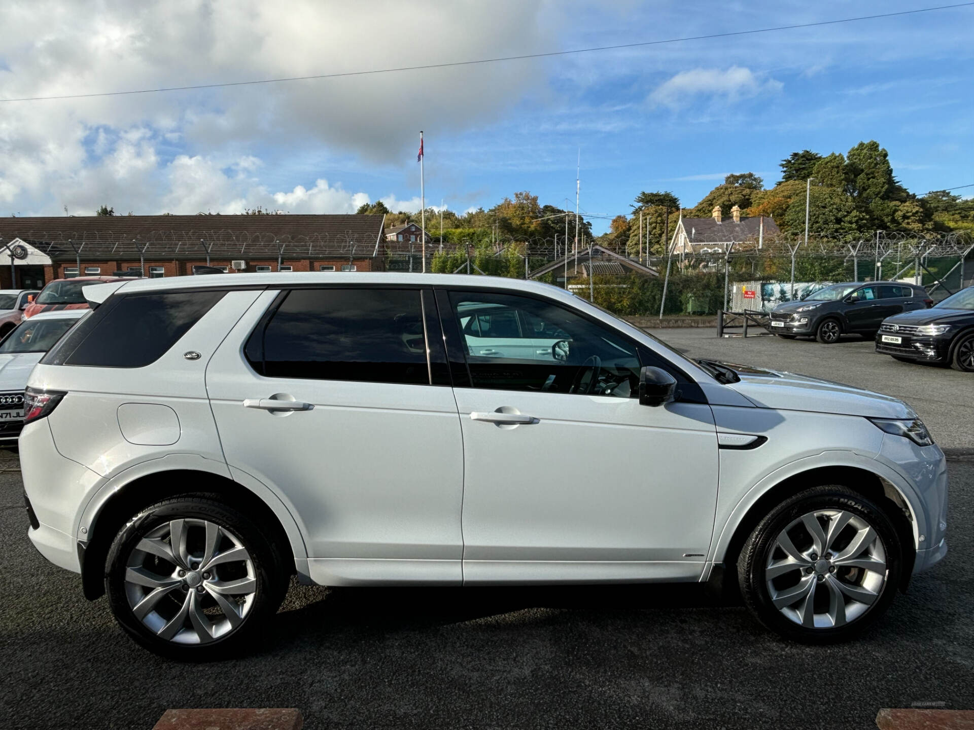 Land Rover Discovery Sport DIESEL SW in Down