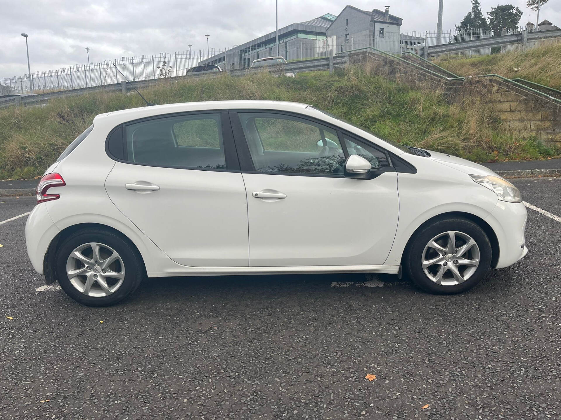 Peugeot 208 Tdi 1.4 in Armagh