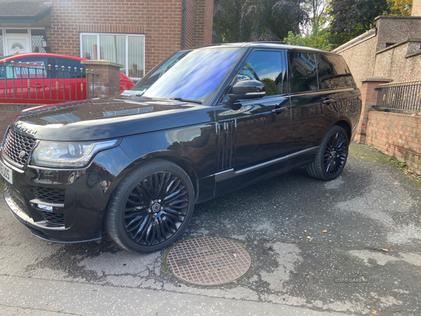Land Rover Range Rover DIESEL ESTATE in Armagh
