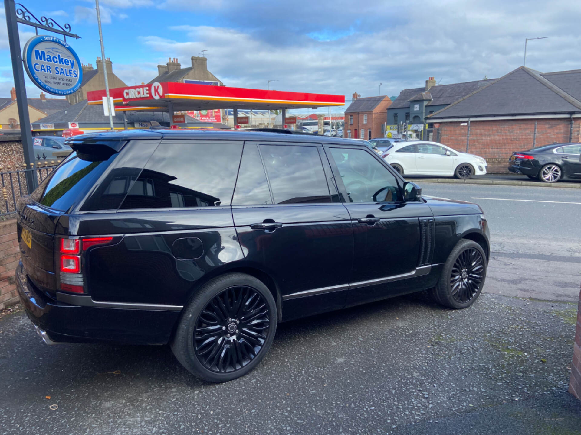 Land Rover Range Rover DIESEL ESTATE in Armagh