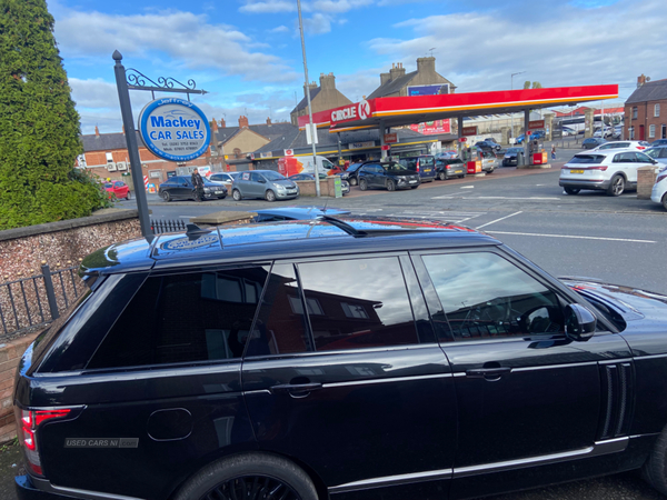 Land Rover Range Rover DIESEL ESTATE in Armagh
