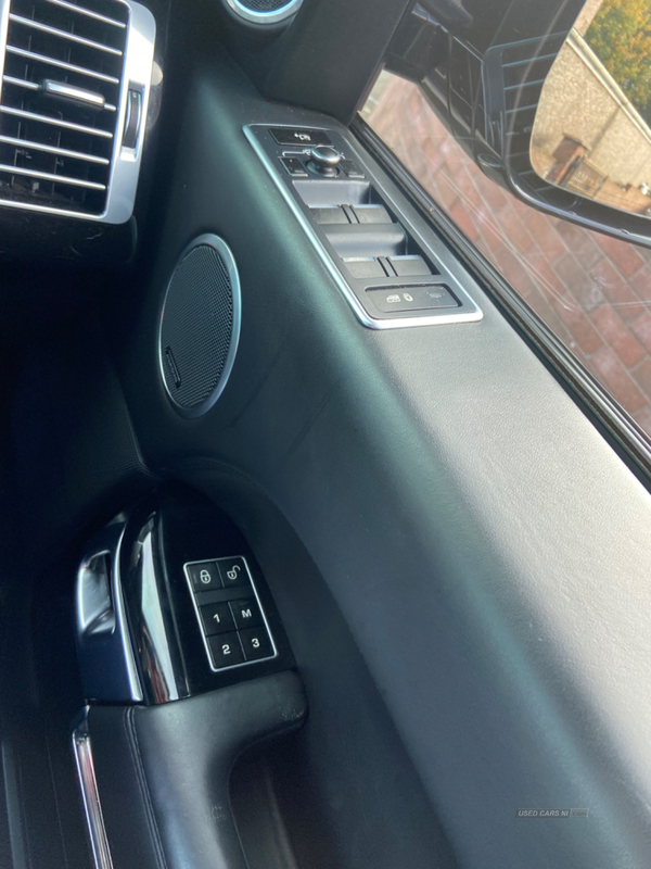 Land Rover Range Rover DIESEL ESTATE in Armagh