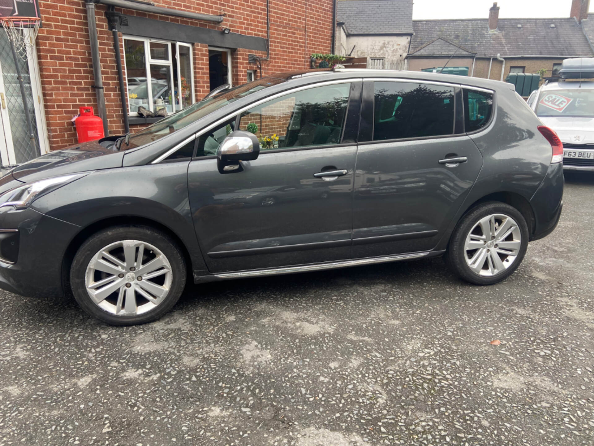 Peugeot 3008 DIESEL ESTATE in Armagh