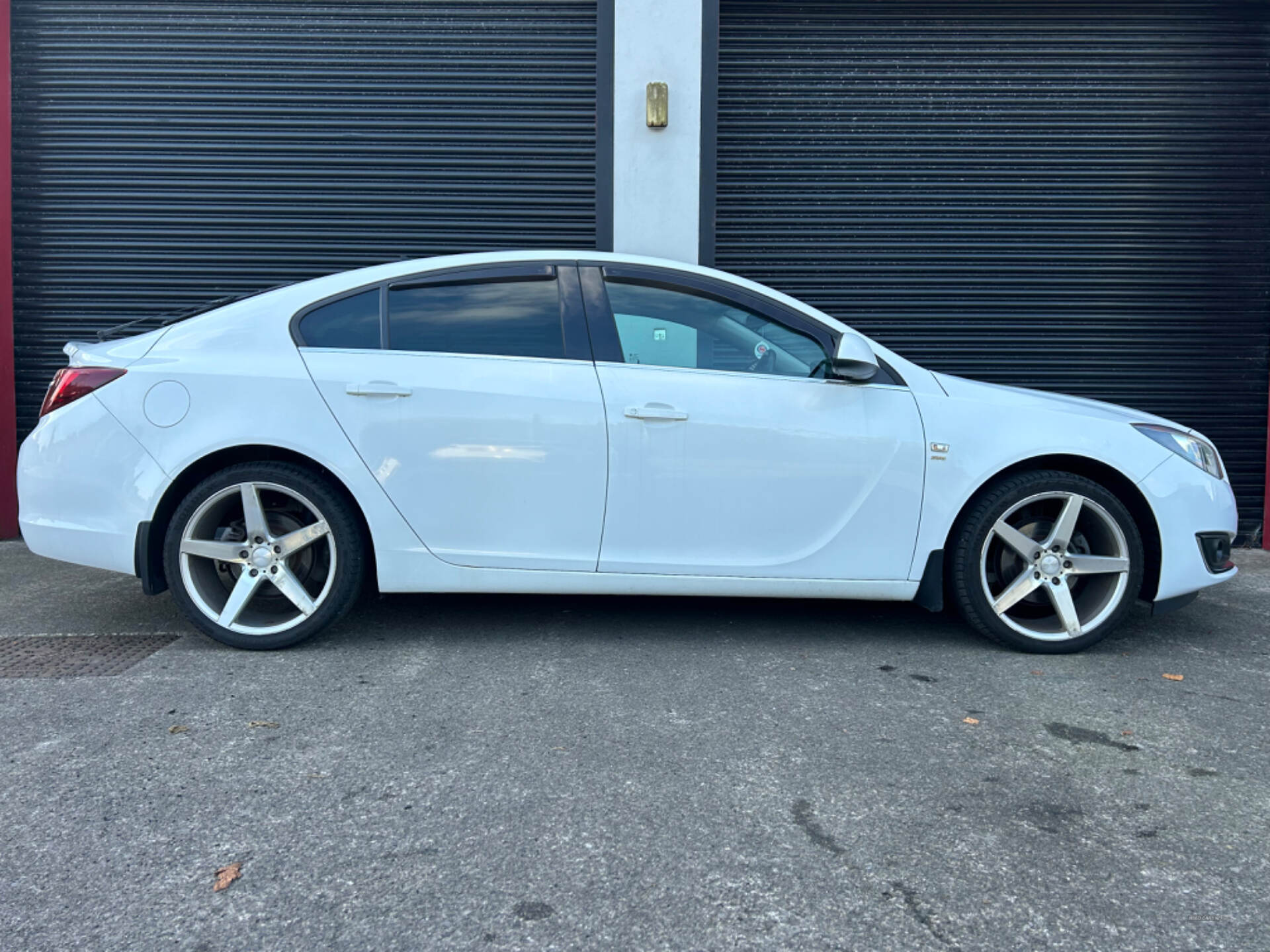 Vauxhall Insignia DIESEL HATCHBACK in Fermanagh