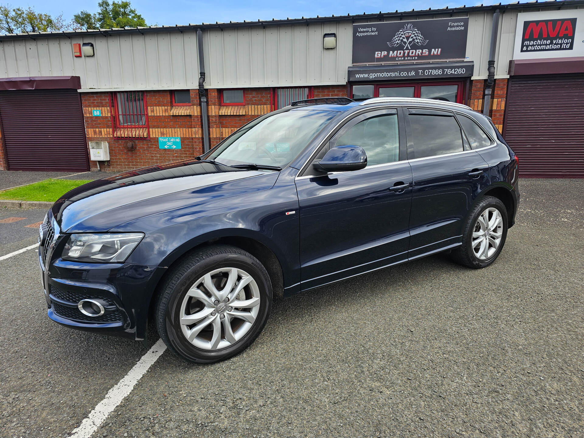 Audi Q5 DIESEL ESTATE in Down