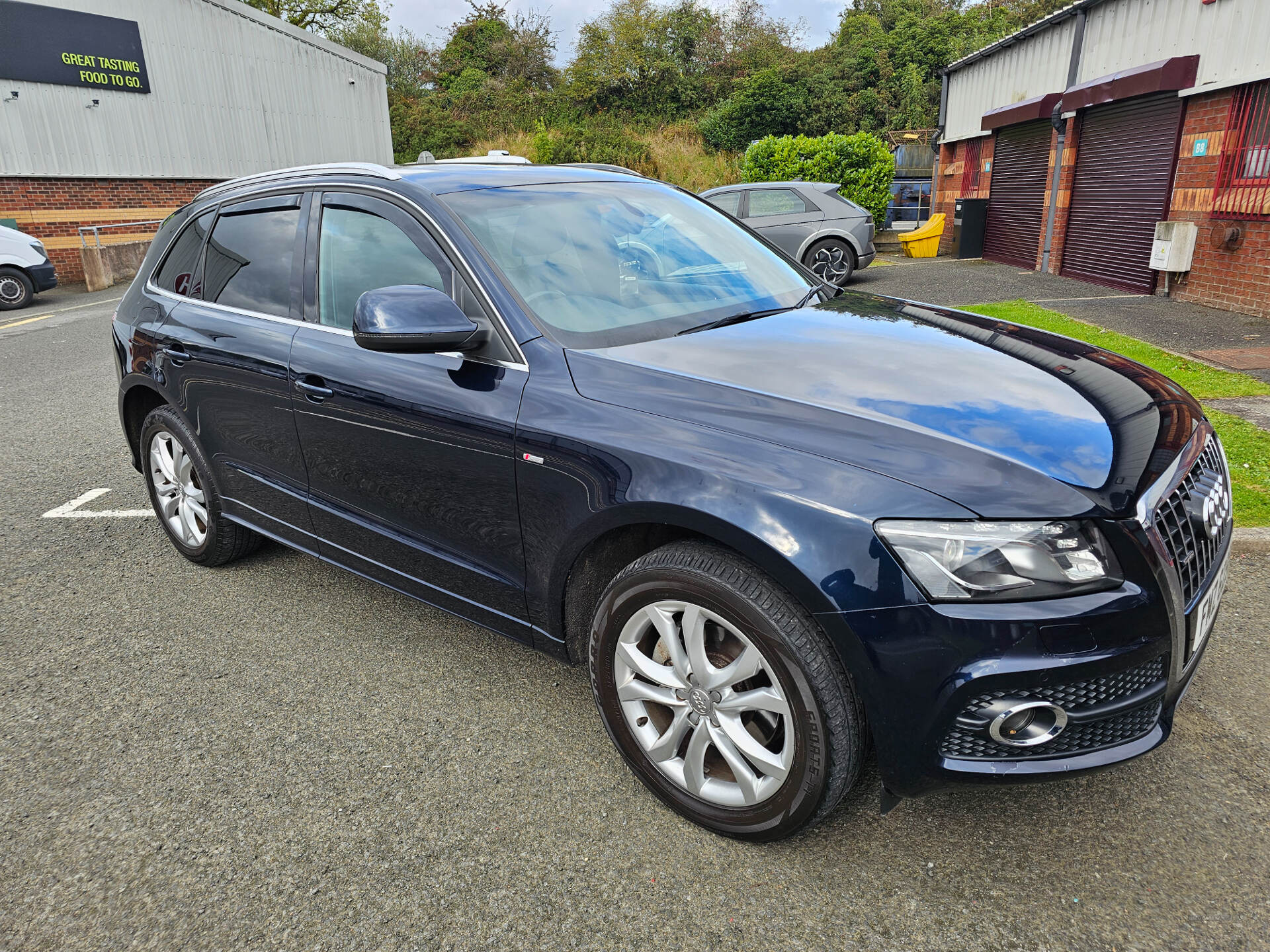 Audi Q5 DIESEL ESTATE in Down